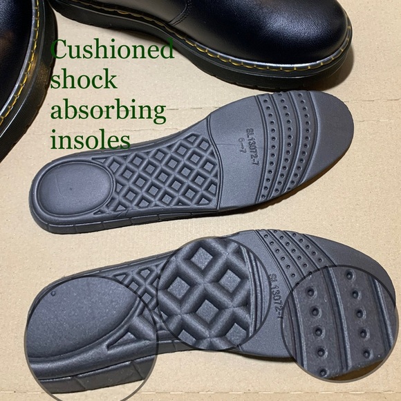 NEW w/o box Dr. Martens black leather ankle boot - Picture 4 of 13